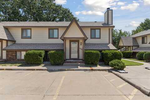 3536 W 2nd Street N, Wichita, KS 67203