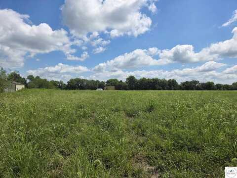 S Little, Garden City, MO 64747