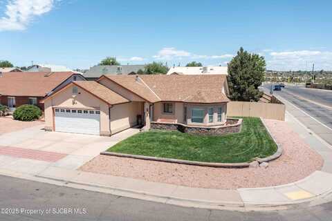 4608 PACIFIC Street, Farmington, NM 87402
