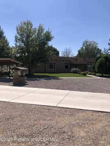 27 ROAD 5821, Farmington, NM 87401