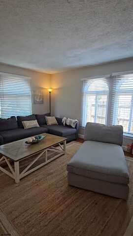 518 Casa Dr, Brigantine, NJ 08203
