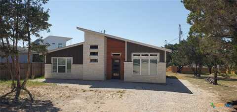 1122 Diamondhead Drive, Canyon Lake, TX 78133
