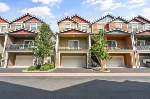 411 Berrydale Avenue, Medford, OR 97501