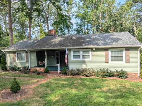 121 Oakleaf Drive, Spartanburg, SC 29301