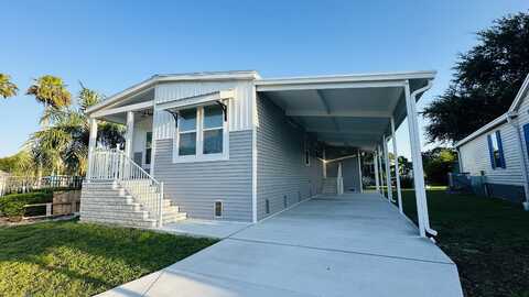 665 S Crooked Tree Path, Homosassa, FL 34448