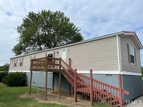8900 Griffin Road, New Harmony, IN 47631