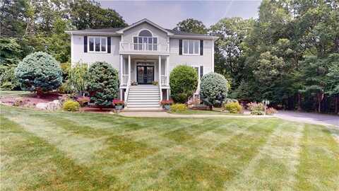 9 Mahoney Drive, Scituate, RI 02831