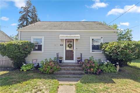 15 Archer Street, Pawtucket, RI 02861