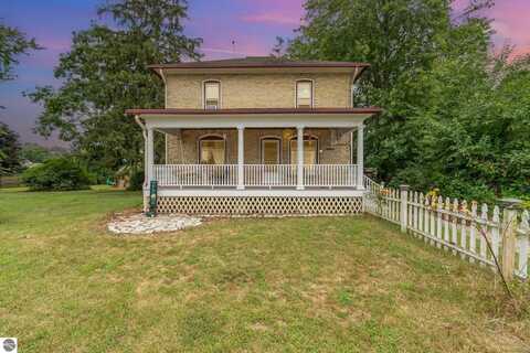 1926 E Broadway Street, Mount Pleasant, MI 48858