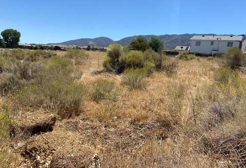 1908 Pearl Court, Tehachapi, CA 93561