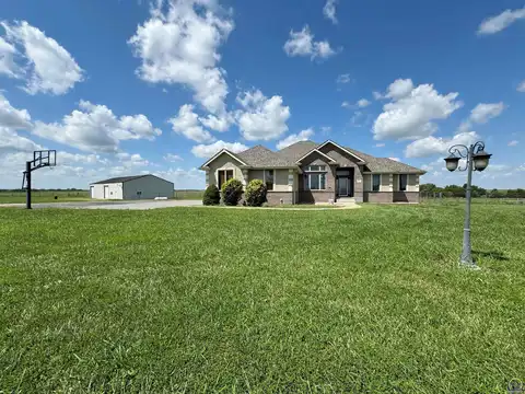13244 SW 33rd ST, Topeka, KS 66614