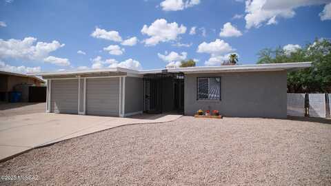 6693 N Positano Way, Tucson, AZ 85741