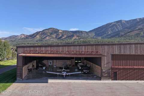 209 REFUGE PKWY, Alpine, WY 83128