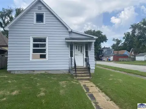 1445 S 10th Street, Terre Haute, IN 47802