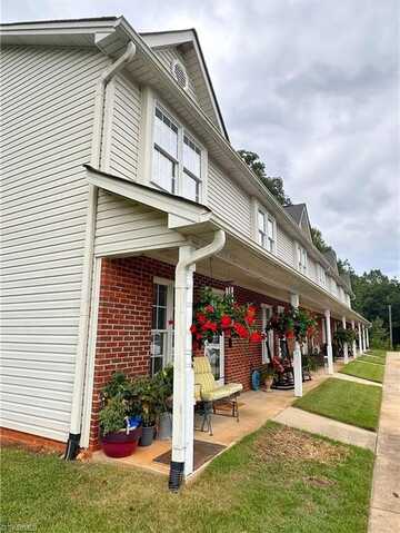 525 Highland Park Drive, Eden, NC 27288