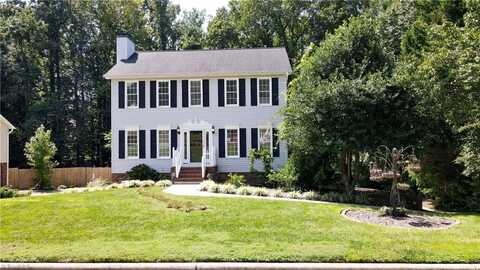 5519 PEBBLE GARDEN Court, Greensboro, NC 27407