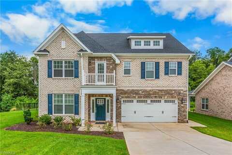 5506 Glad Acres Road, Pfafftown, NC 27040