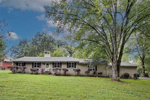 6148 Arden Drive, Clemmons, NC 27012