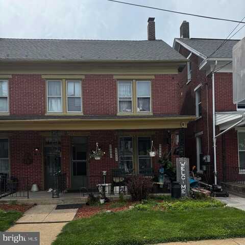 130 LINDEN AVENUE, RED LION, PA 17356