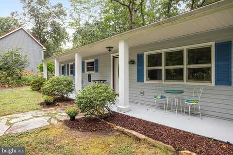 2405 RAYMOND PLACE, HAYMARKET, VA 20169
