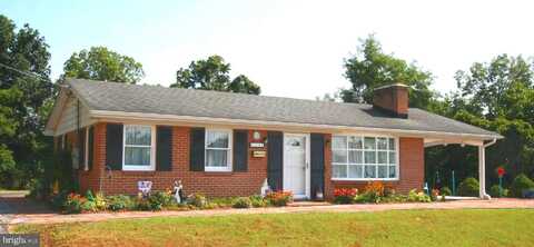 105 W C STREET, BRUNSWICK, MD 21716