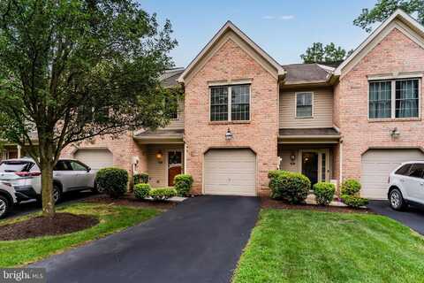 541 POND VIEW COURT, HARRISBURG, PA 17110