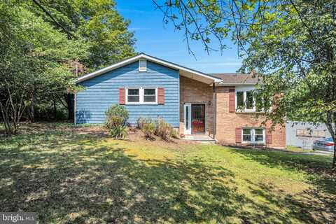 33 HUGGINS ROAD, DUNCANNON, PA 17020