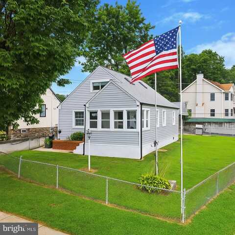 45 SEWARD LANE, ASTON, PA 19014