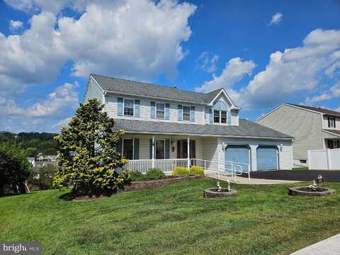 4509 HILLSIDE ROAD, READING, PA 19606