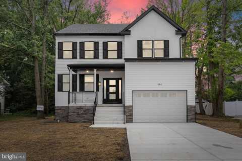 586 S FORKLANDING ROAD, MAPLE SHADE, NJ 08052
