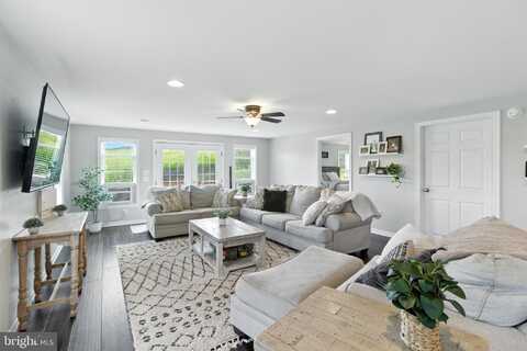 12586 GREENWOOD ROAD, HUNTINGDON, PA 16652