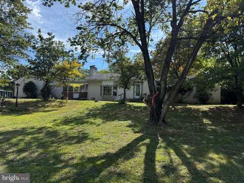 804 DEKALB PIKE, LOWER GWYNEDD, PA 19454