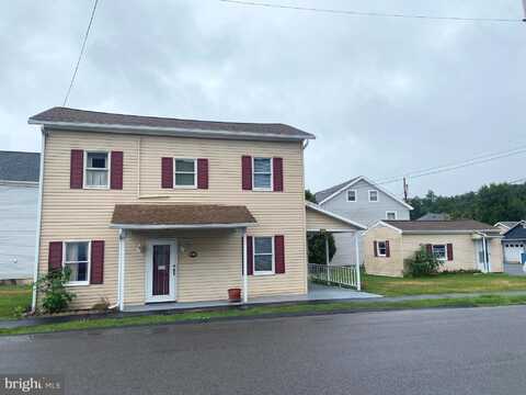 300 MILL STREET, MILESBURG, PA 16853