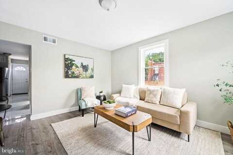 1658 F STREET NE, WASHINGTON, DC 20002