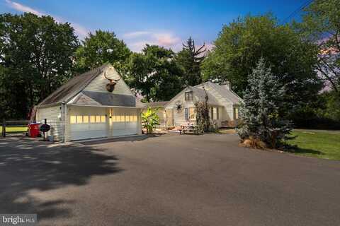 102 E BRISTOL ROAD, WARMINSTER, PA 18974