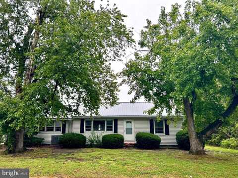 411 KING STREET, LAUREL, DE 19956
