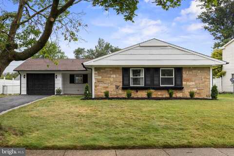 165 NOTTINGHAM DRIVE, WILLINGBORO, NJ 08046