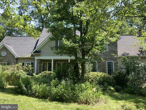 1021 ALBERT RENNOLDS D, FREDERICKSBURG, VA 22401