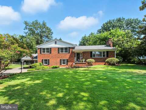 8807 WEIR STREET, MANASSAS, VA 20110
