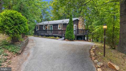110 TOWER CIRCLE, BERKELEY SPRINGS, WV 25411