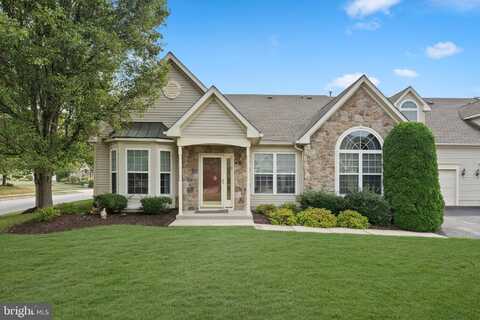 210 SHADY BROOK DRIVE, LANGHORNE, PA 19047