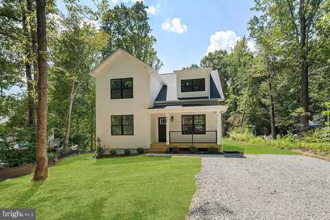 621 CLOVER HILL DRIVE, RUTHER GLEN, VA 22546