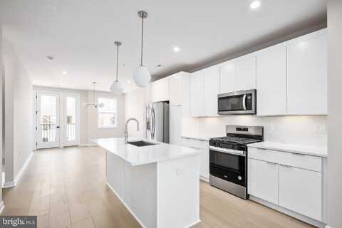 4768 SULLY POINT LANE, CHANTILLY, VA 20151