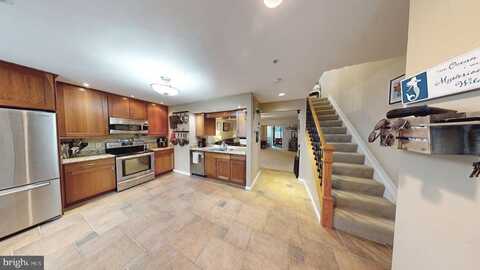 54 QUEEN CAROLINE COURT, CHESTER, MD 21619