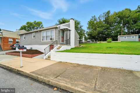 1345 W COLLEGE AVENUE, YORK, PA 17404