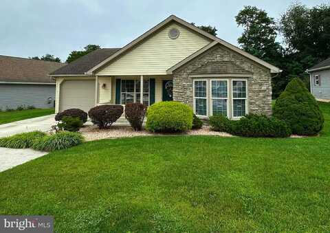 84 LANTERN LANE, SHIPPENSBURG, PA 17257