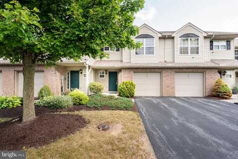 112 HAWK COURT, HUMMELSTOWN, PA 17036