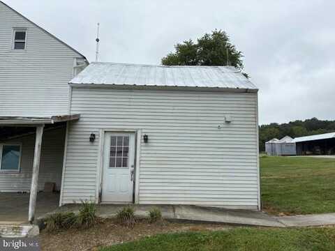 77 STITZEL LANE, HAMBURG, PA 19526