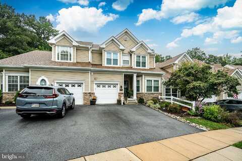 71 DRESNER CIRCLE, UPPER CHICHESTER, PA 19061