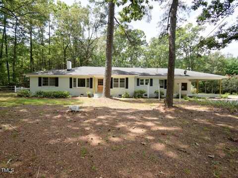 906 Perry Road, Zebulon, NC 27597